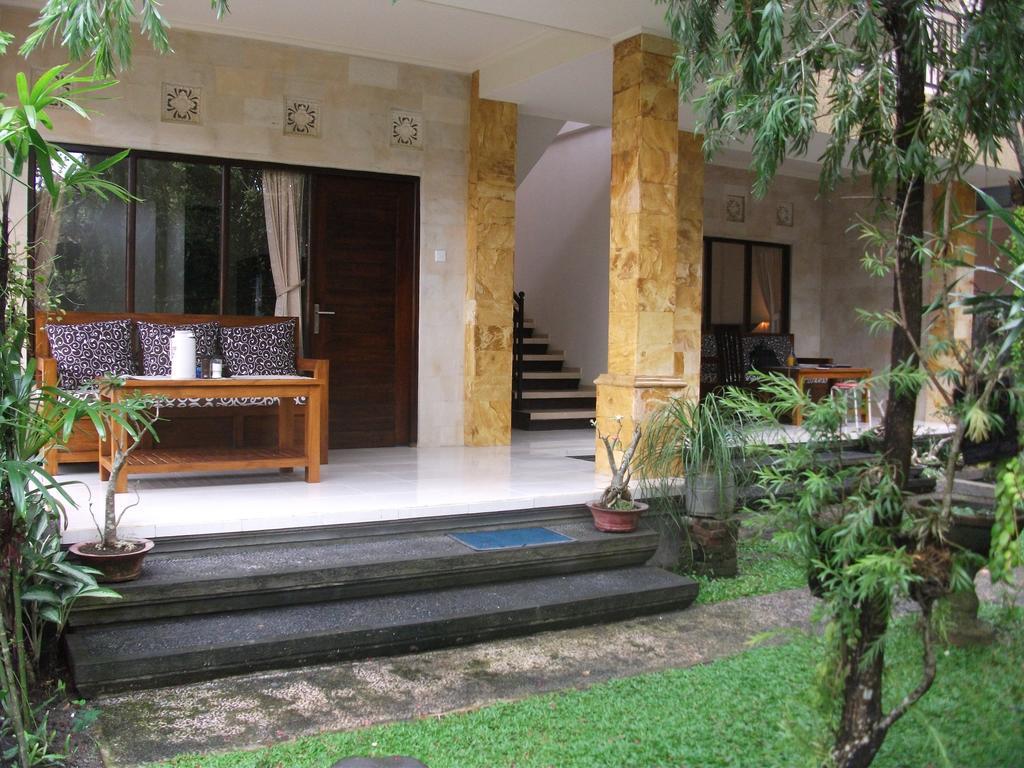 Gerhana Sari 2 Bungalows Ubud Exteriér fotografie